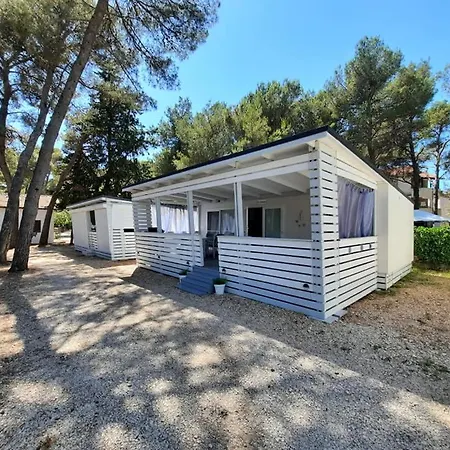 St. Sebastian Exclusive Mobile Home, Kamp Dalmacija