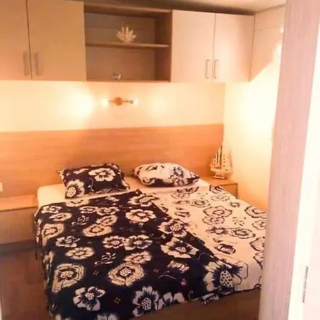 Holiday home St. Sebastian Exclusive Mobile Home, Kamp Dalmacija *